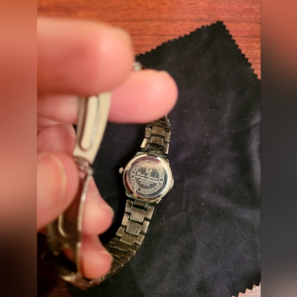 Ladies Vintage Charles Raymond Quartz Watch - Picture 9 of 12